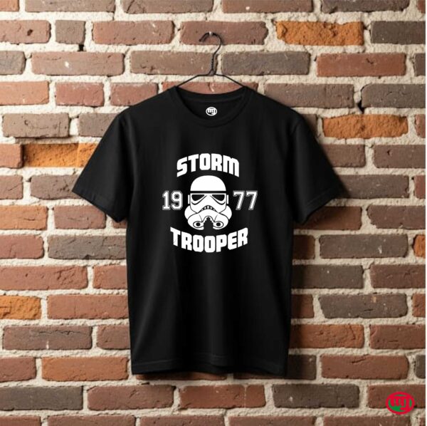 Remera estampada Stormtrooper