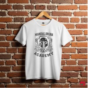 Remera estampada Mandalorian